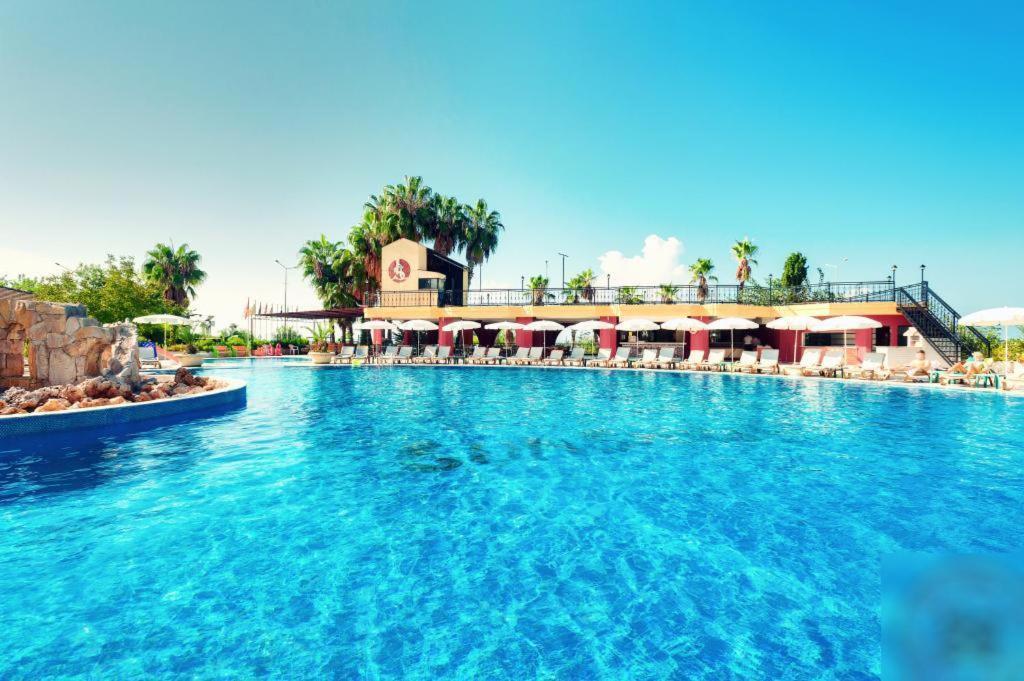 Sunshine Otel Kestel  Екстериор снимка