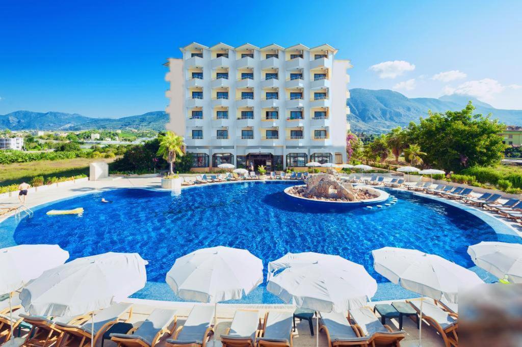 Sunshine Otel Kestel  Екстериор снимка